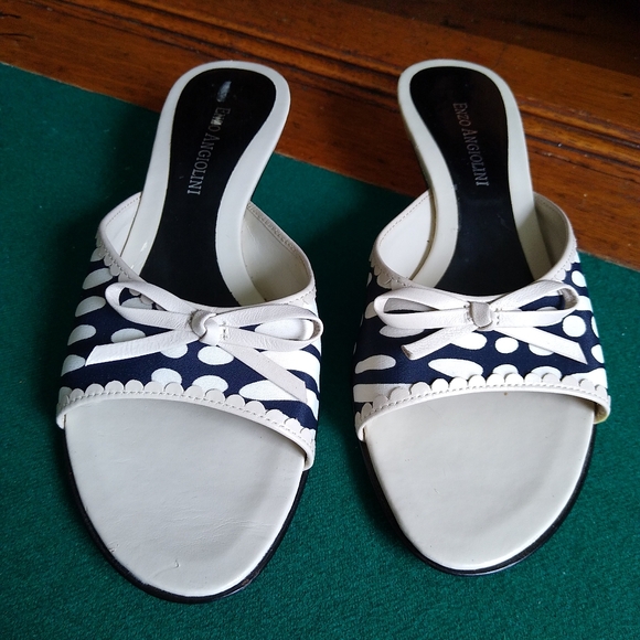 ENZO ANGIOLINI Blue and Cream Open Toe Kitten Heels - Picture 2 of 7